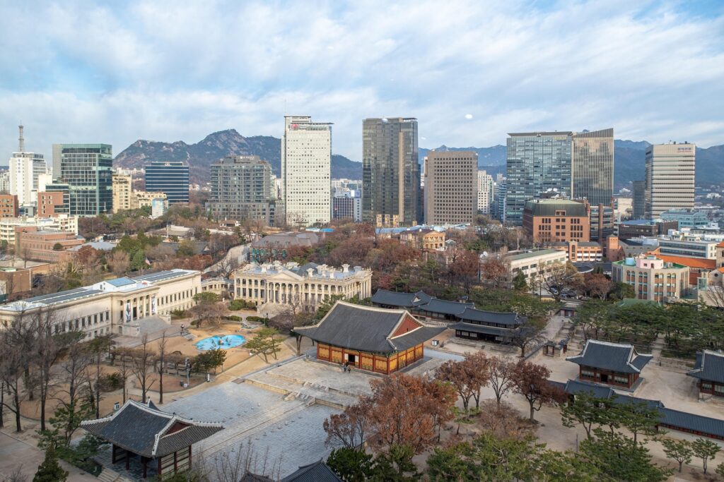 빌딩 속 한옥