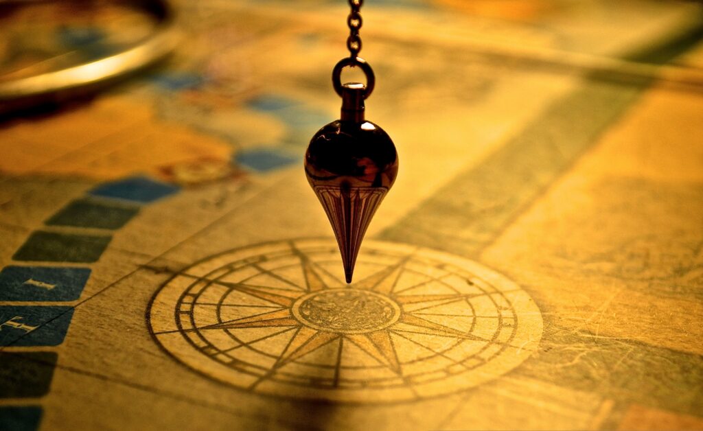 Beyond Fortune-Telling 나침반